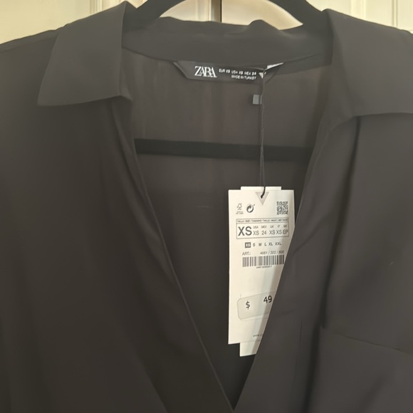 Black long sleeve zara wrap dress - Picture 2 of 5